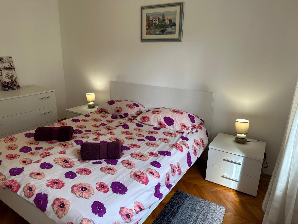 Apartment Mia Πόρετς Εξωτερικό φωτογραφία