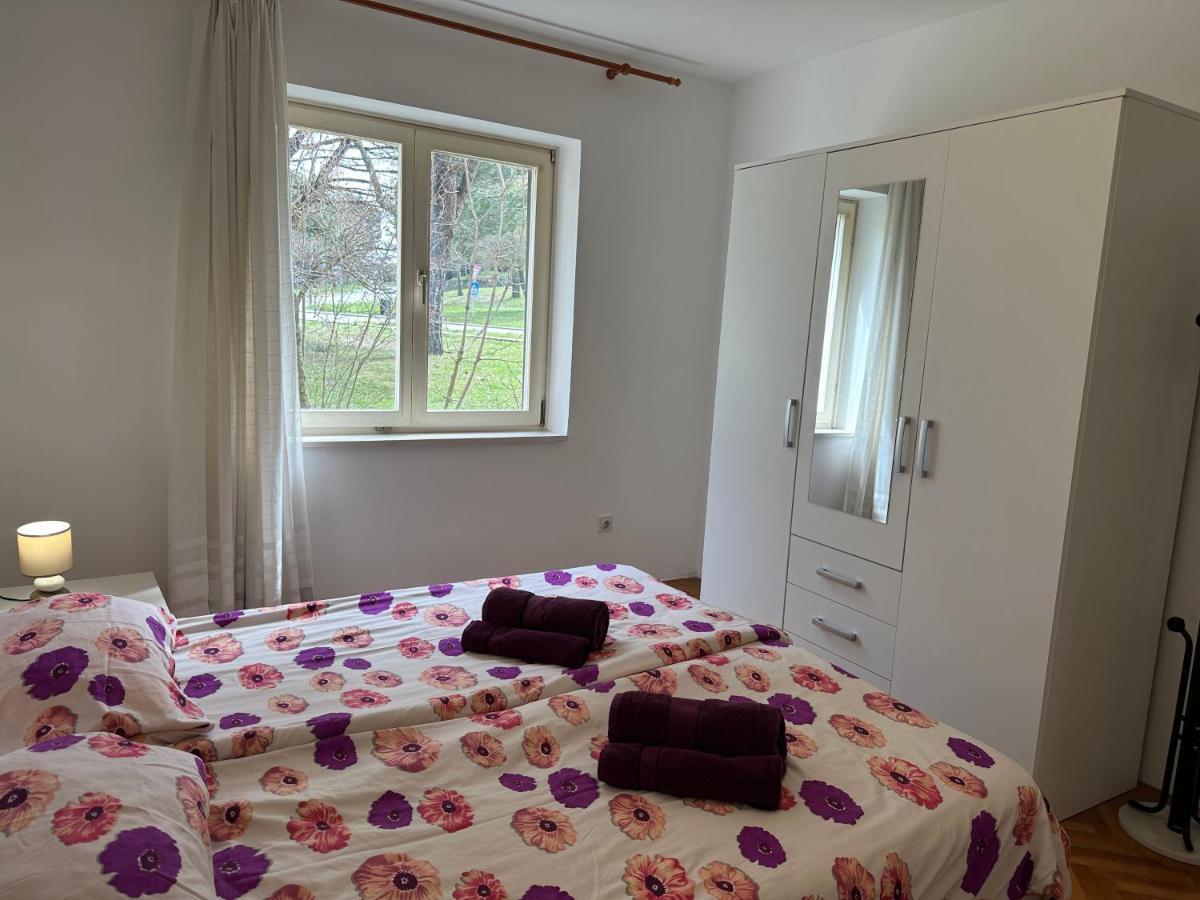 Apartment Mia Πόρετς Εξωτερικό φωτογραφία