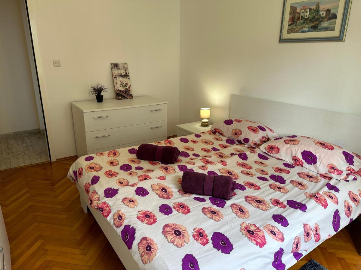 Apartment Mia Πόρετς Εξωτερικό φωτογραφία