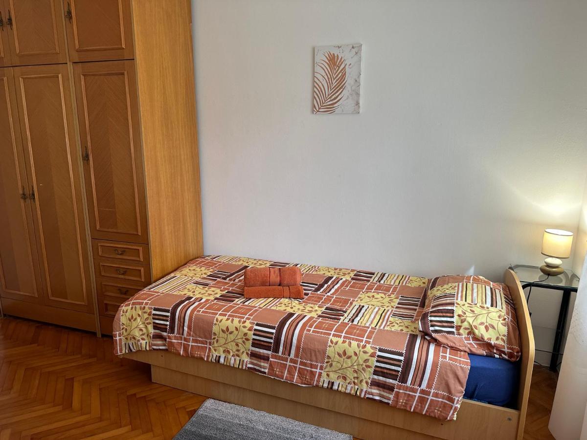 Apartment Mia Πόρετς Εξωτερικό φωτογραφία