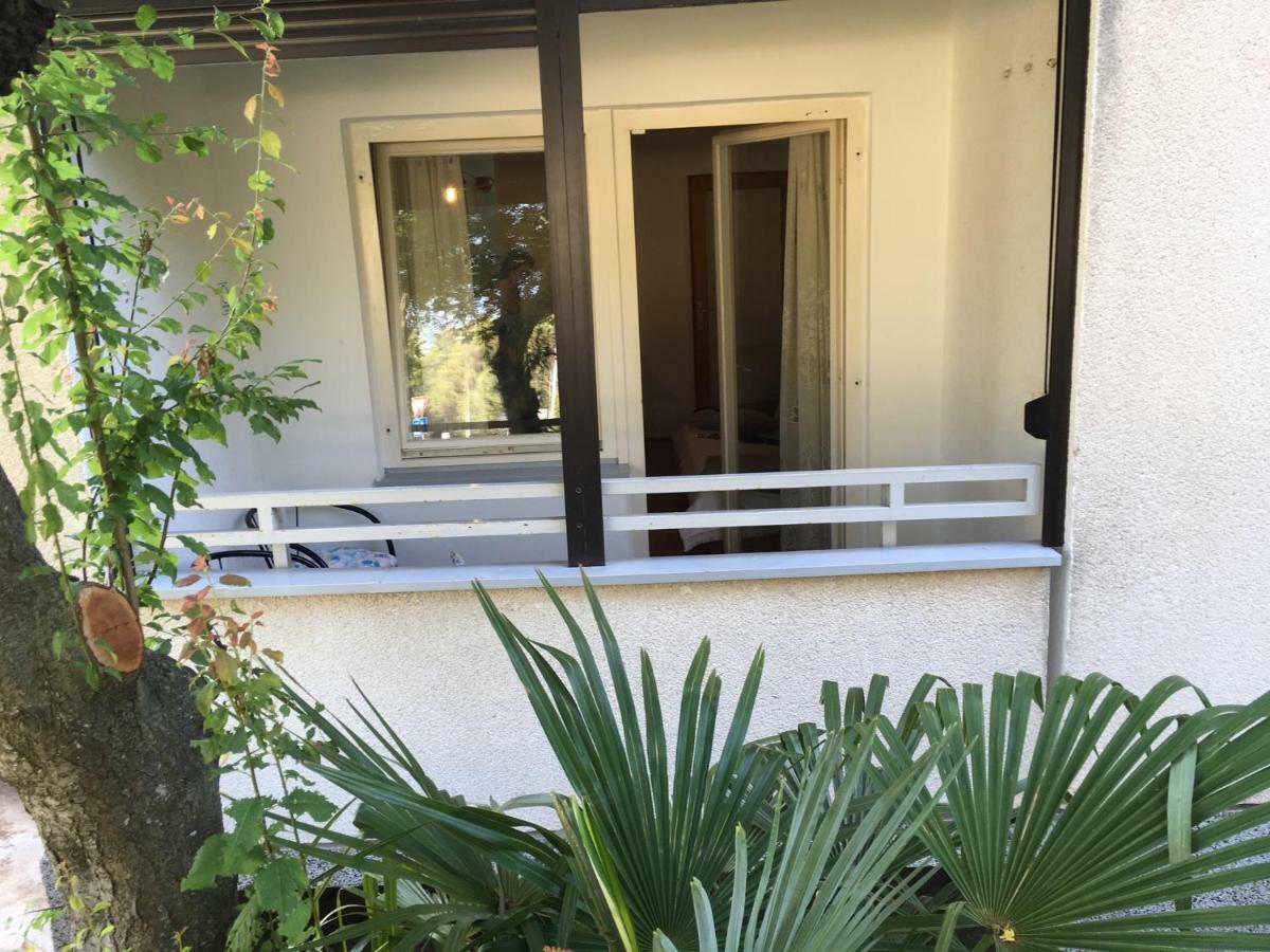 Apartment Mia Πόρετς Εξωτερικό φωτογραφία