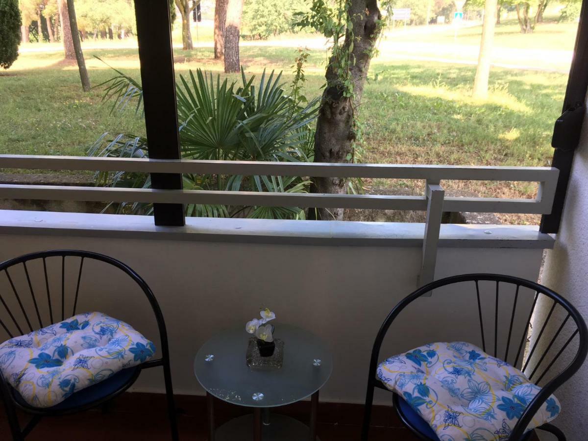Apartment Mia Πόρετς Εξωτερικό φωτογραφία